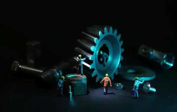 金屬行業耐腐蝕測試：復合鹽霧試驗箱是關鍵